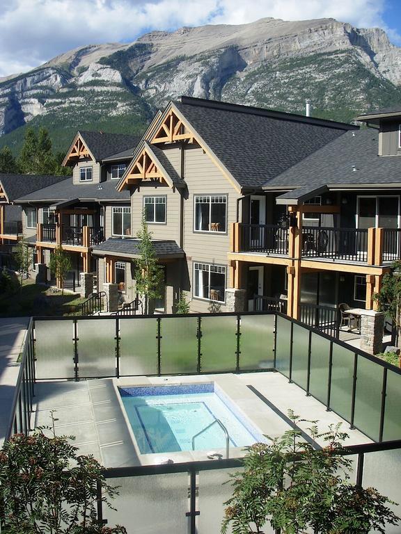 Appartement Rocky Mountain Getaway à Canmore Extérieur photo